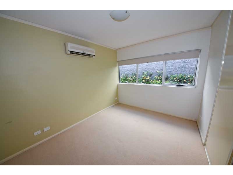 16 Hetherington, Bulimba QLD 4171