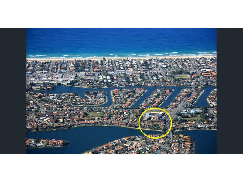 45 Markeri Street, Mermaid Waters QLD 4218