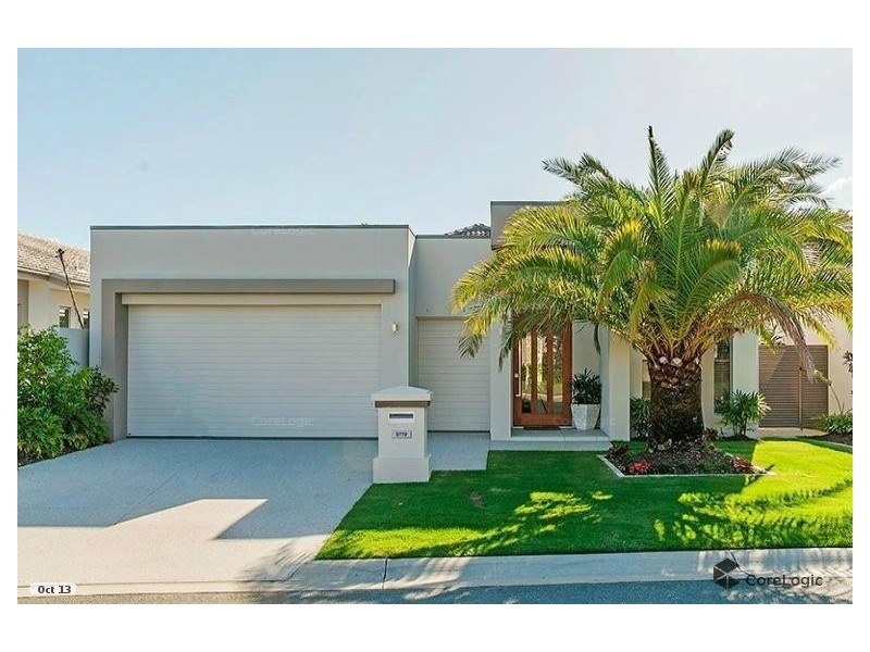 9119 Peter Senior Drive, Hope Island QLD 4212