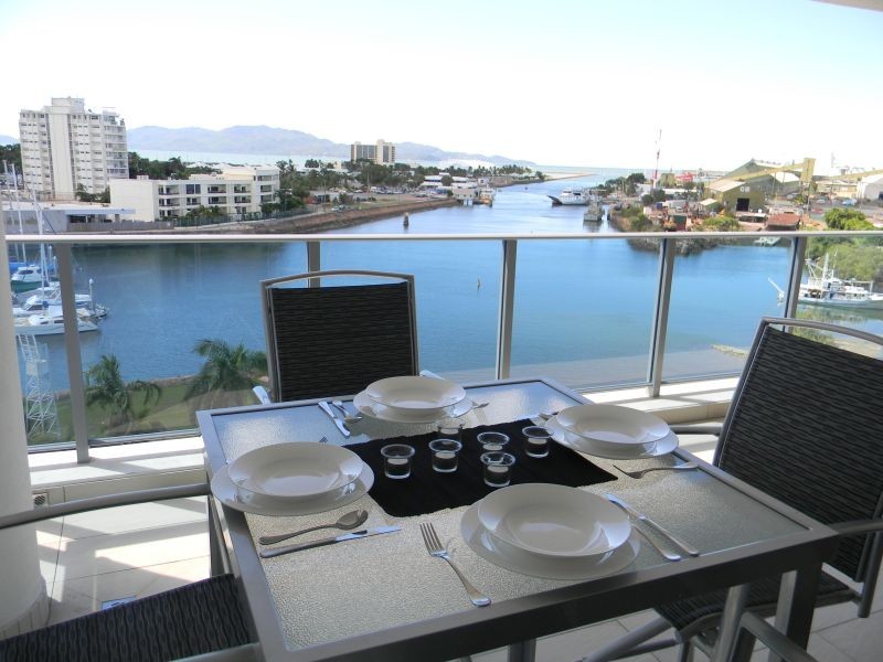 702/69 Palmer Street, South Townsville QLD 4810