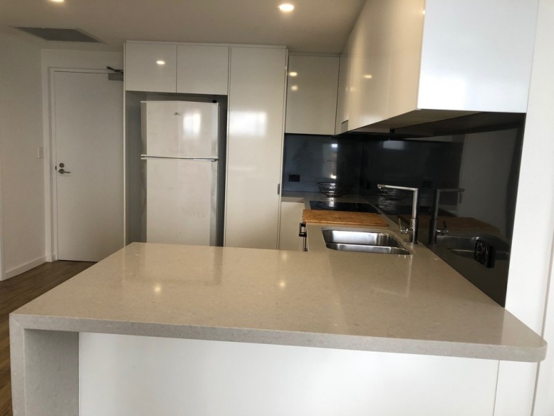 251/33 Lakefront Cres, Varsity Lakes QLD 4227