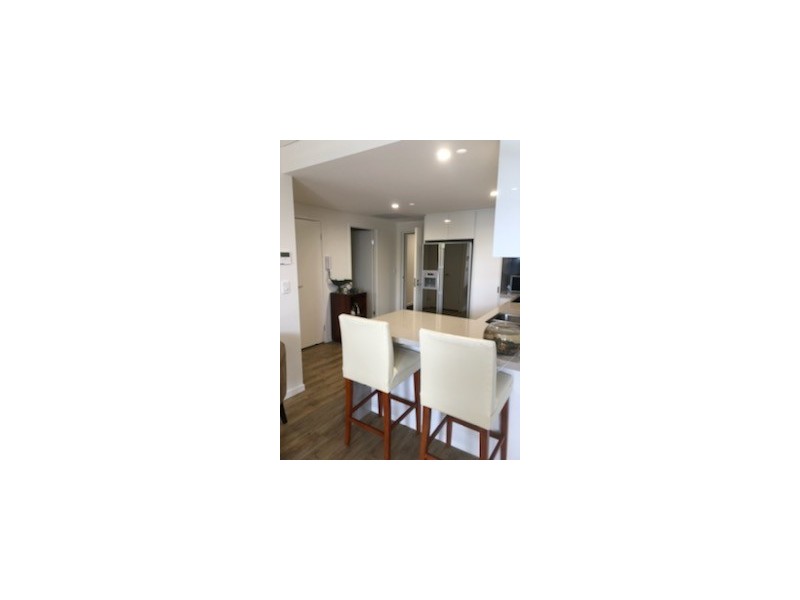 251/33 Lakefront Cres, Varsity Lakes QLD 4227