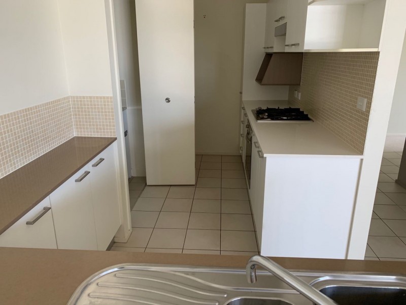 2602/111 Lindfield Road, Helensvale QLD 4212