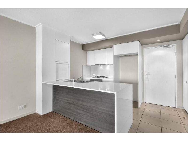 211/23 Parkland Street, Nundah QLD 4012