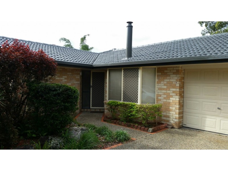 135 Universal Street, Oxenford QLD 4210