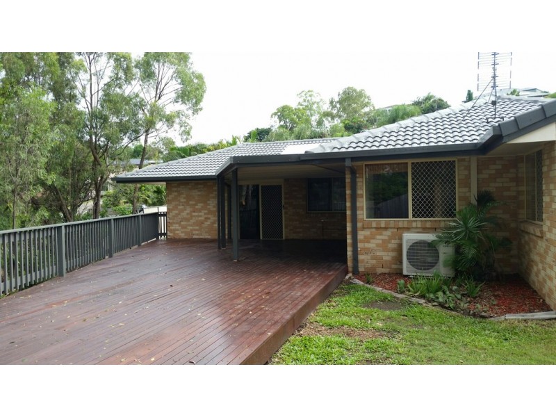 135 Universal Street, Oxenford QLD 4210