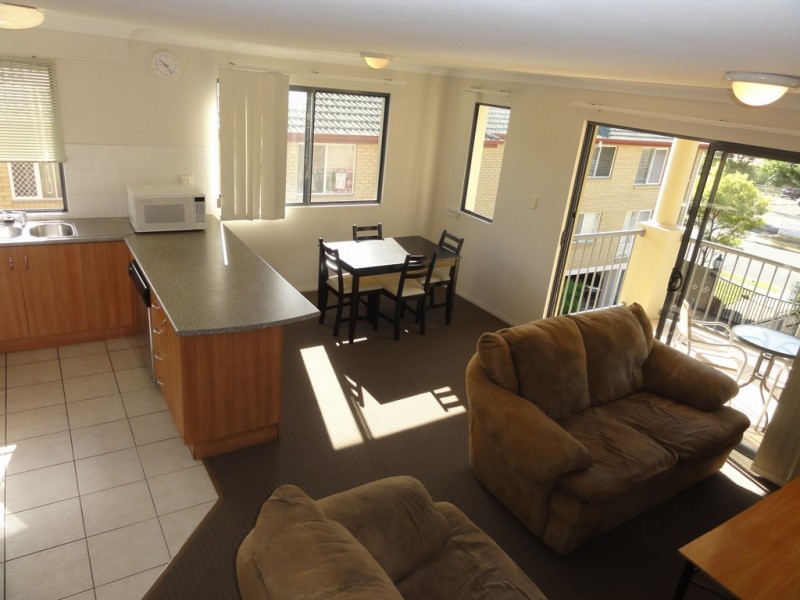 17/8 Whitby Street, Southport QLD 4215