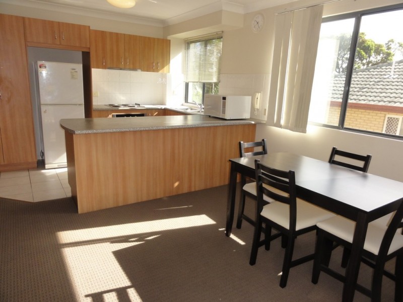 17/8 Whitby Street, Southport QLD 4215