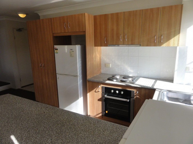17/8 Whitby Street, Southport QLD 4215