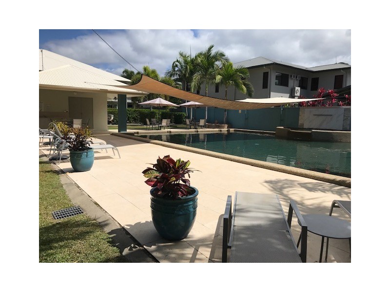 Trinity Beach QLD 4879