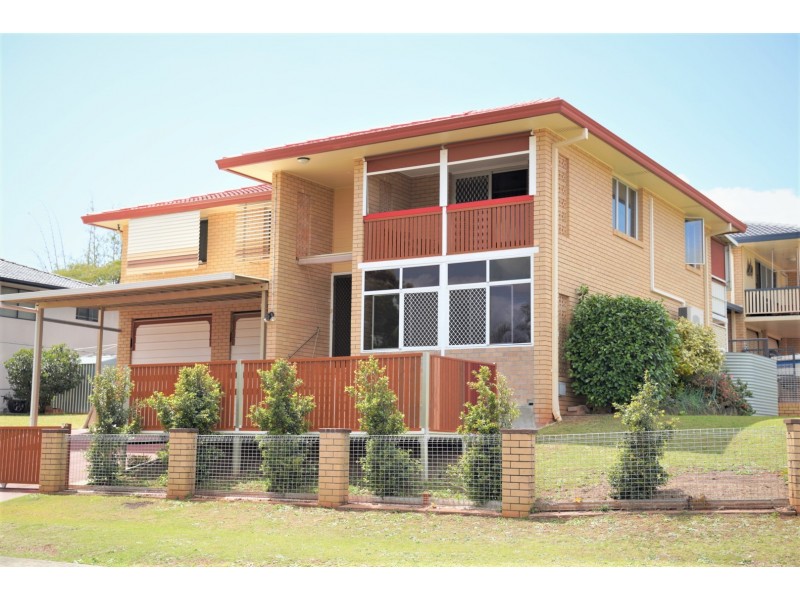 1 Tabitha Street, Manly West QLD 4179