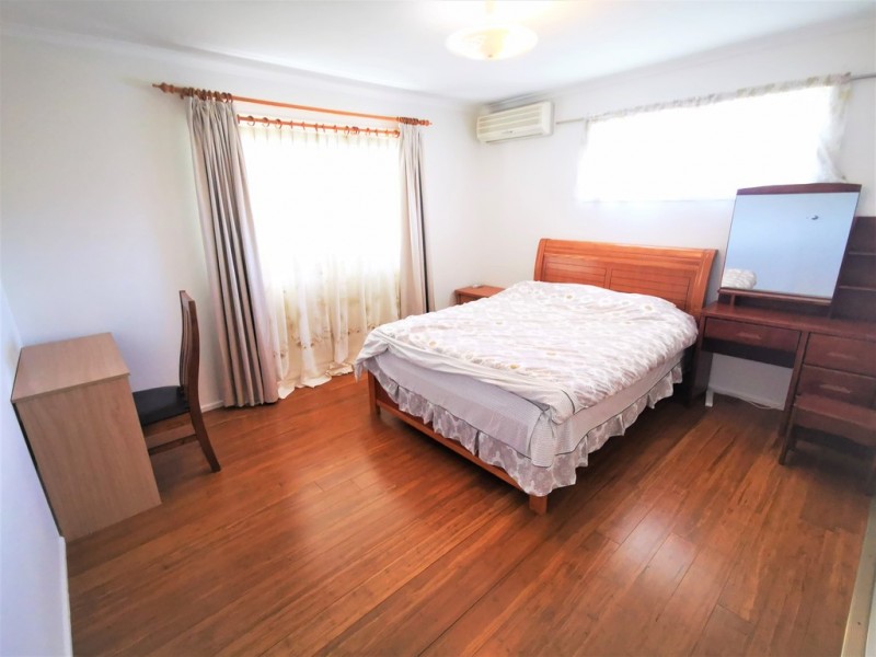 1 Tabitha Street, Manly West QLD 4179