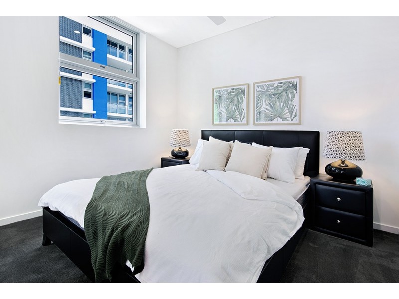 224/33 Lakefront Crescent, Varsity Lakes QLD 4227