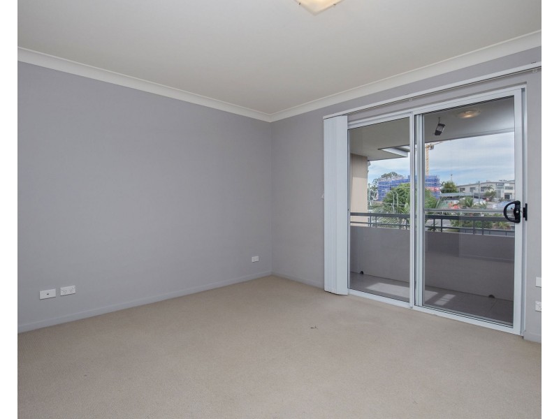 1013/33 Clark Street, Biggera Waters QLD 4216