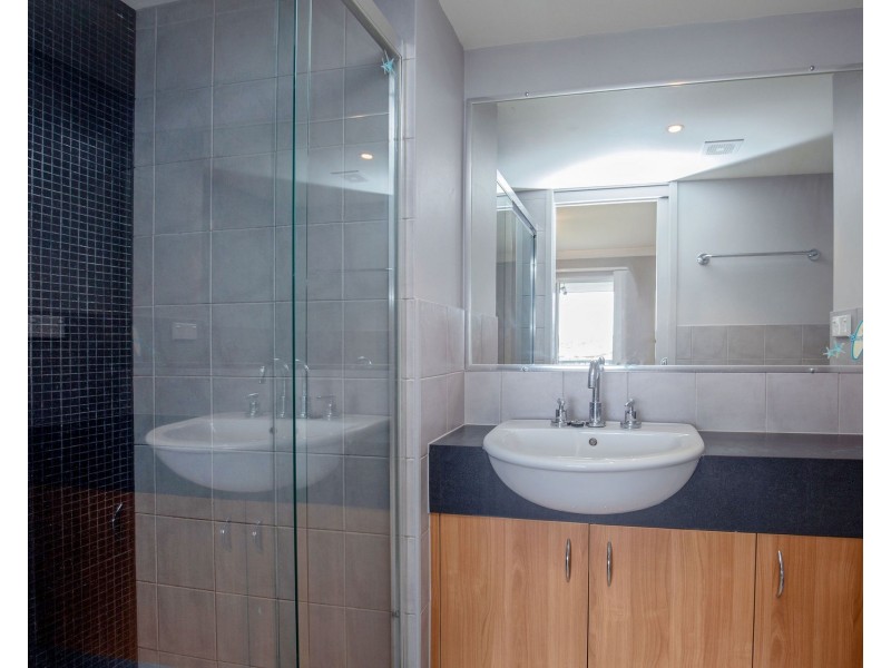 1013/33 Clark Street, Biggera Waters QLD 4216