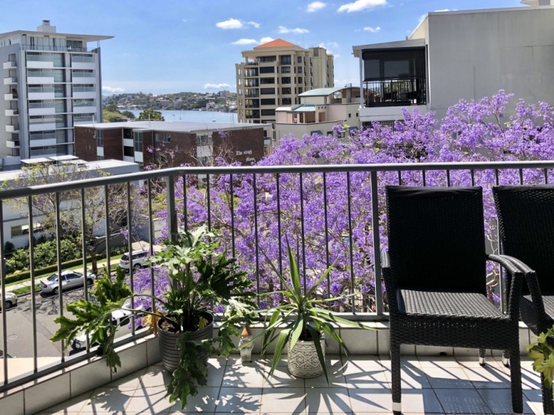 55 Thorn Street, Kangaroo Point QLD 4169