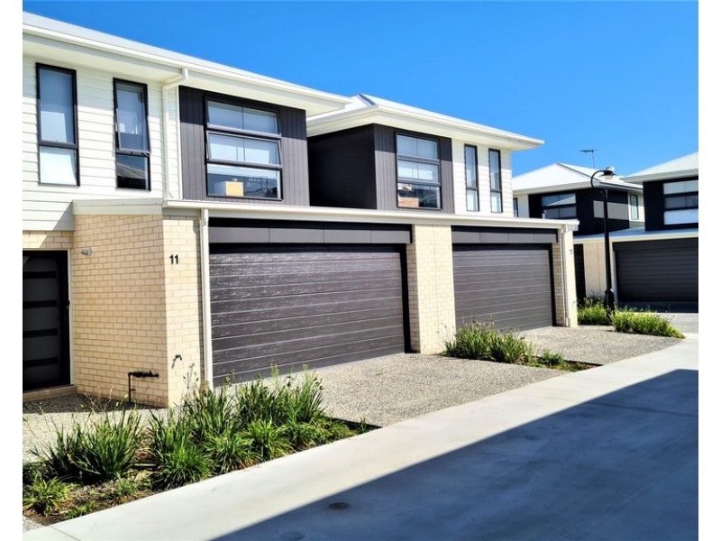 90 Learmonth Street, Strathpine QLD 4500