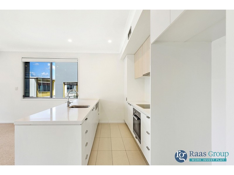 21/3031 The Boulevard, Carrara QLD 4211