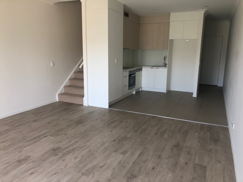 20/3028 The Boulevard, Carrara QLD 4211