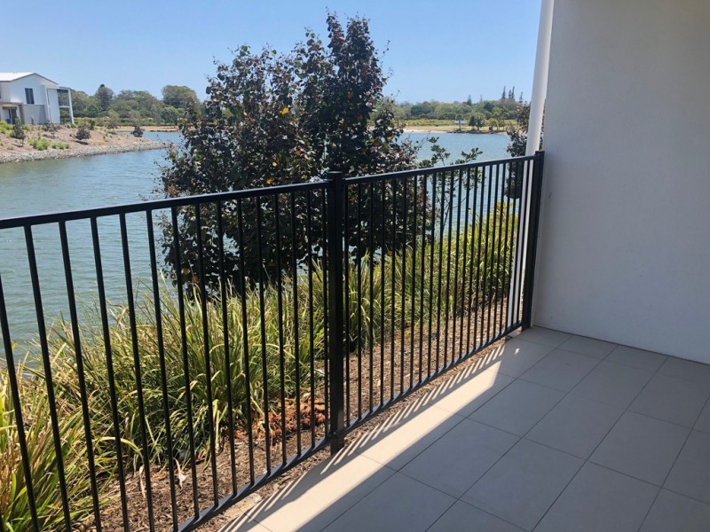 20/3028 The Boulevard, Carrara QLD 4211