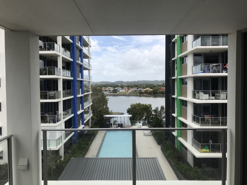 443/33 Lakefront Crescent, Varsity Lakes QLD 4227