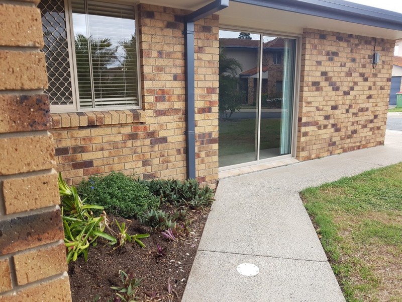 u41/11 Waterford court, Bundall QLD 4217