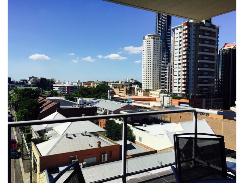 100 Bowen Street, Spring Hill QLD 4000