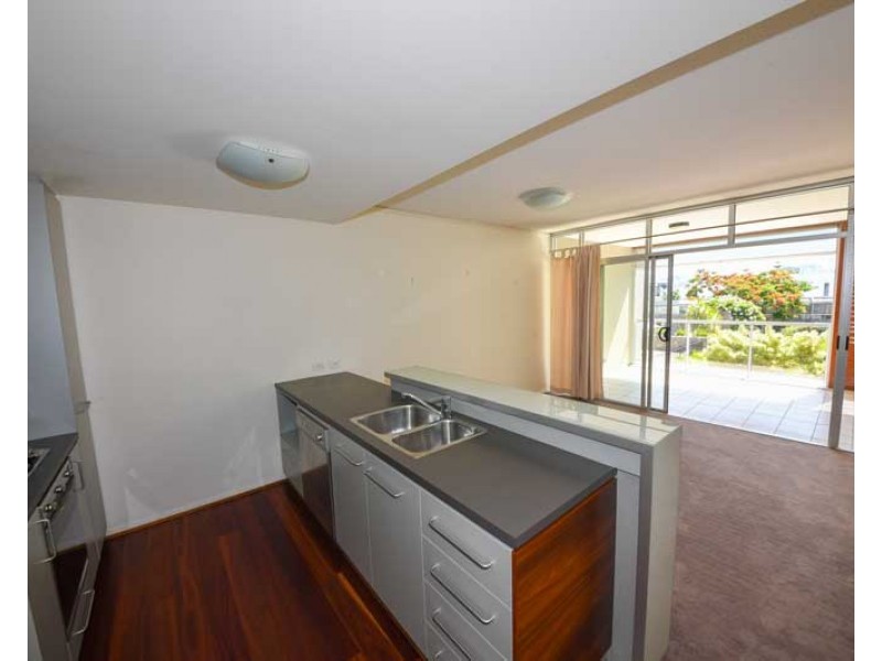 43 LOVE, Bulimba QLD 4171