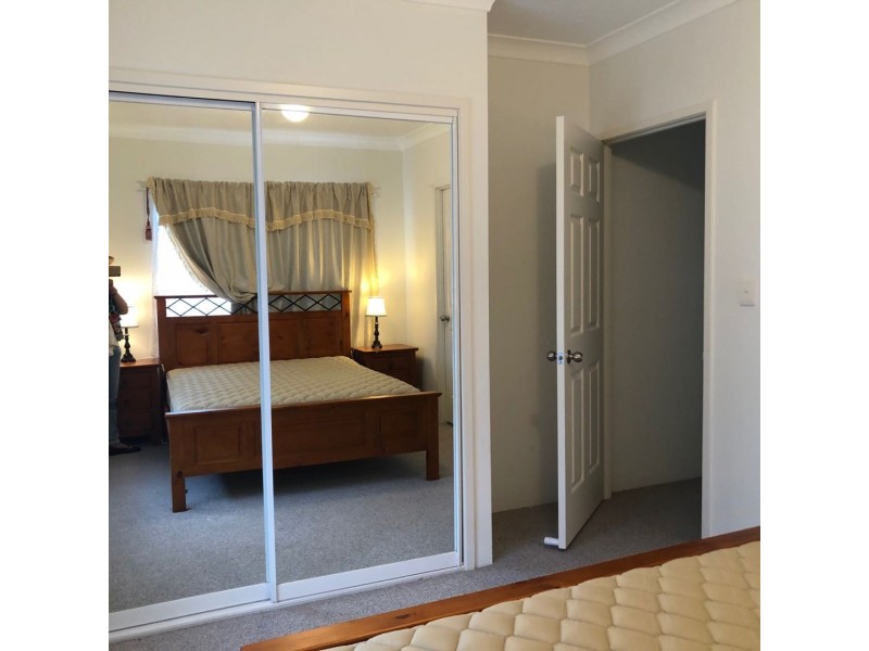 496 Marine Parade, Biggera Waters QLD 4216