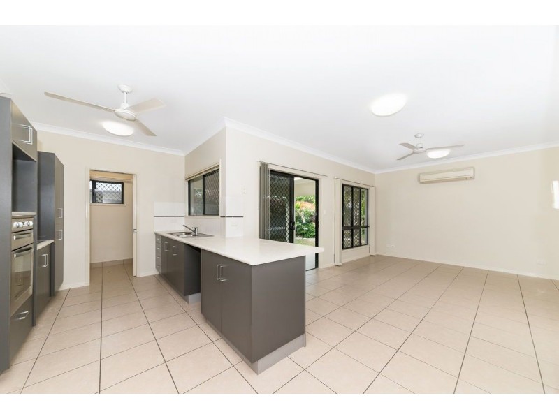 1 Aquamarine Drive, Kirwan QLD 4817