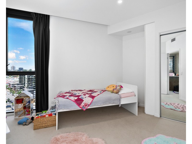 1301/2-4 Edmondstone Street, South Brisbane QLD 4101