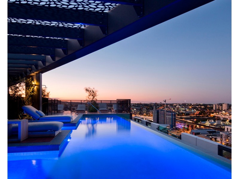 1301/2-4 Edmondstone Street, South Brisbane QLD 4101