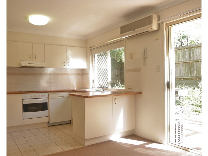 4/10 Chapman Place, Oxley QLD 4075