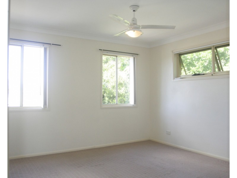 4/10 Chapman Place, Oxley QLD 4075