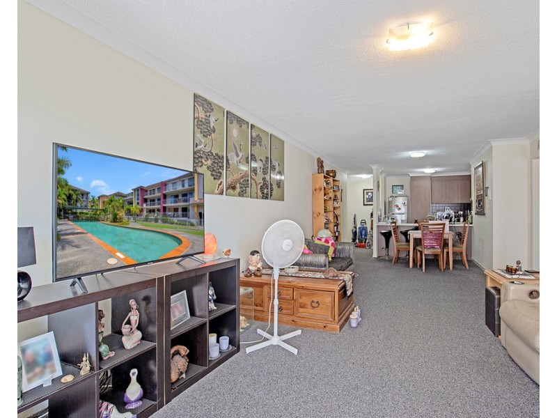 1007/33 Clark Street, Biggera Waters QLD 4216
