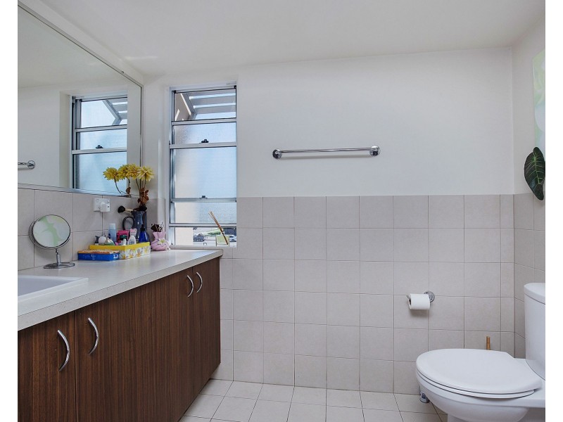 1007/33 Clark Street, Biggera Waters QLD 4216