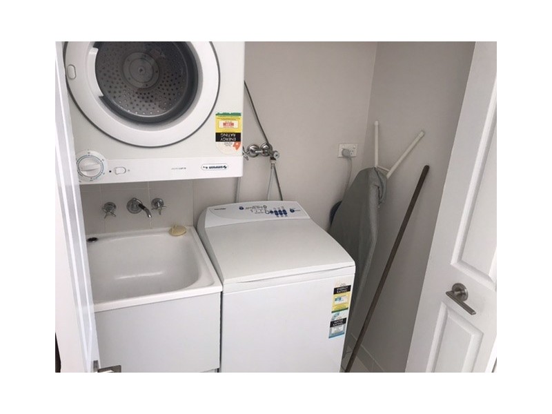 38/2607 Gold Coast Highway, Broadbeach QLD 4218