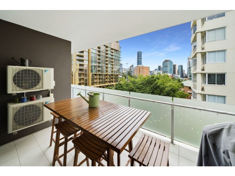 301/85 OCONNELL STREET, Kangaroo Point QLD 4169