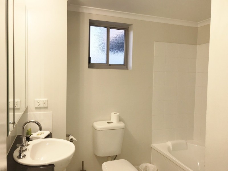 100 Bowen Street, Spring Hill QLD 4000