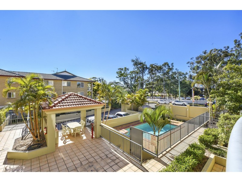 8 Whitby Street, Southport QLD 4215