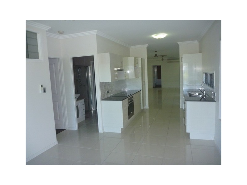 982 Green Tee Terrace, Kirwan QLD 4817