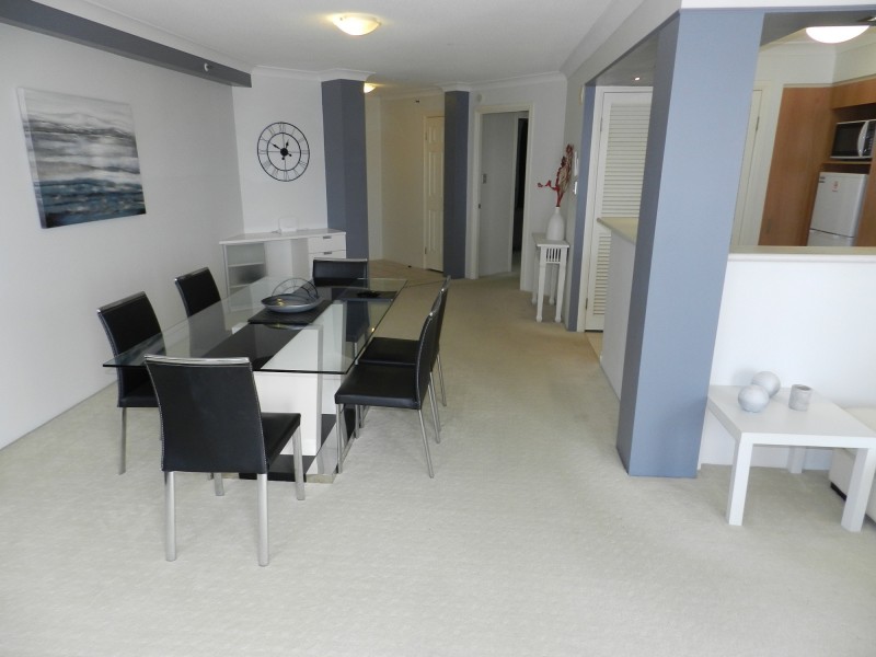 1141/2623-2633 Gold Coast Highway, Broadbeach QLD 4218