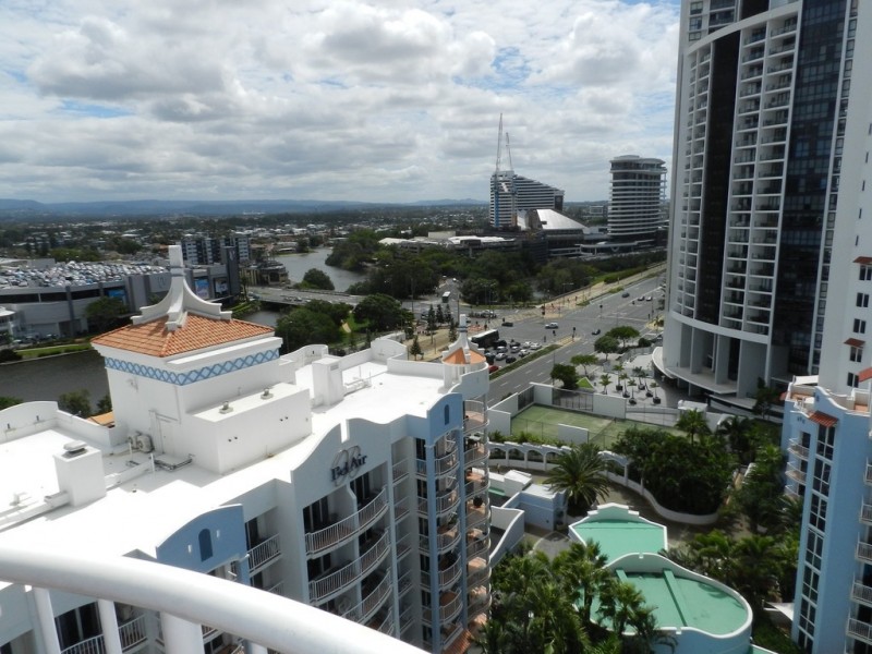 1141/2623-2633 Gold Coast Highway, Broadbeach QLD 4218