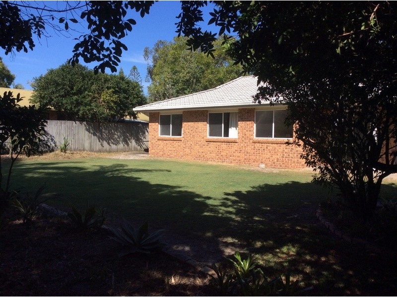 4 VICTORY CRESCENT, Sunrise Beach QLD 4567