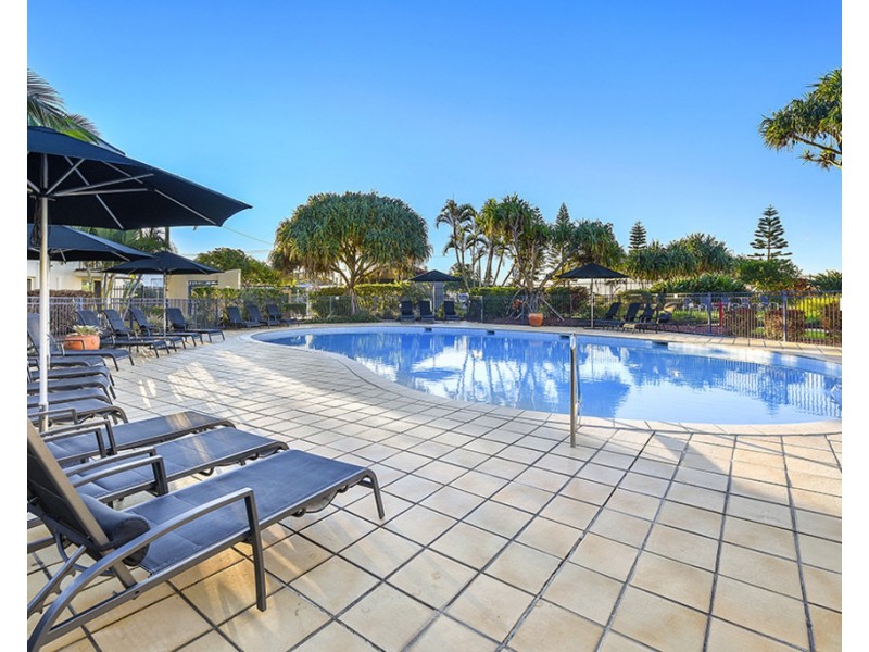 18/437 Golden four drive, Tugun QLD 4224