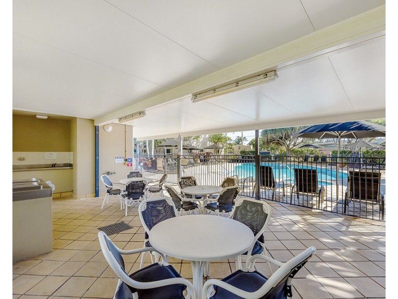 18/437 Golden four drive, Tugun QLD 4224