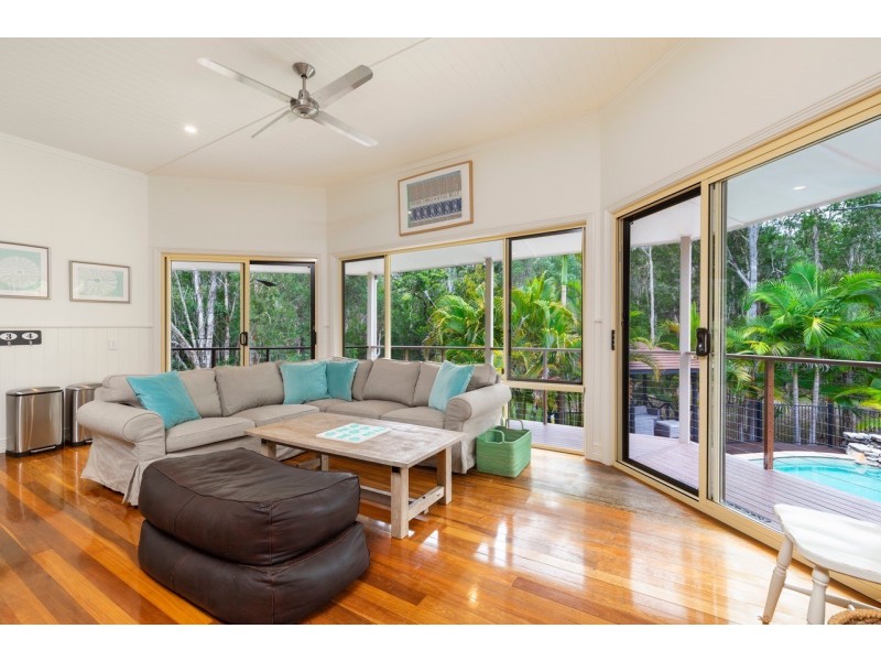 10 YANGUBBI LANE, Cooroibah QLD 4565