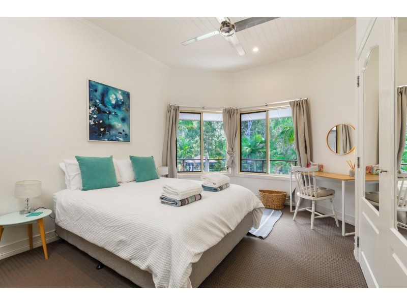 10 YANGUBBI LANE, Cooroibah QLD 4565