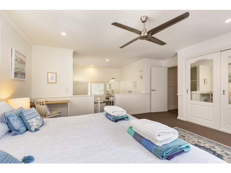 10 YANGUBBI LANE, Cooroibah QLD 4565