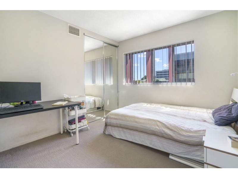 35/27 STATION ROAD, Indooroopilly QLD 4068